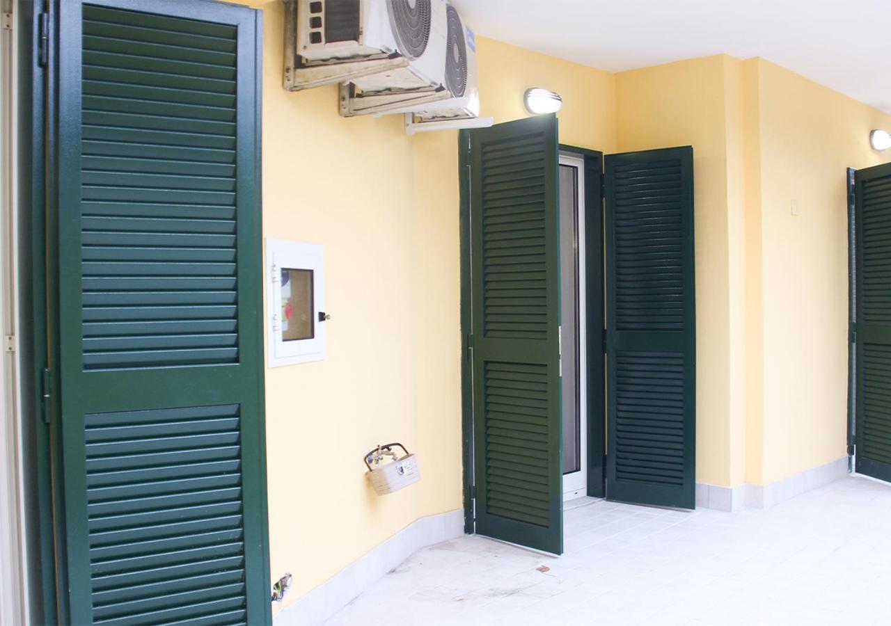 Ospedale Del Mare - Wi-Fi Gratis E Parcheggio Gratuito Apartment Naples Exterior photo